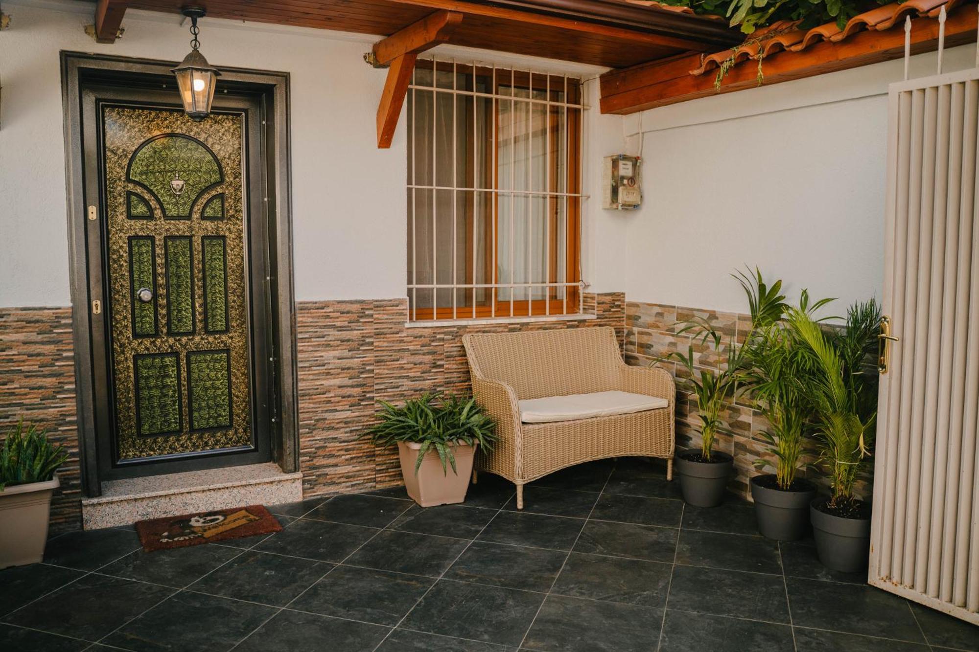 Peaceful Villa In New Bazaar Тирана Экстерьер фото